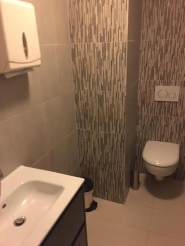 Le Relais Hotel Saint-Quentin-les-Anges Екстериор снимка